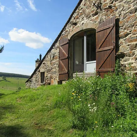 فندق مبيت وإفطار Bastides Du Mezenc Saint-Front (Haute-Loire)